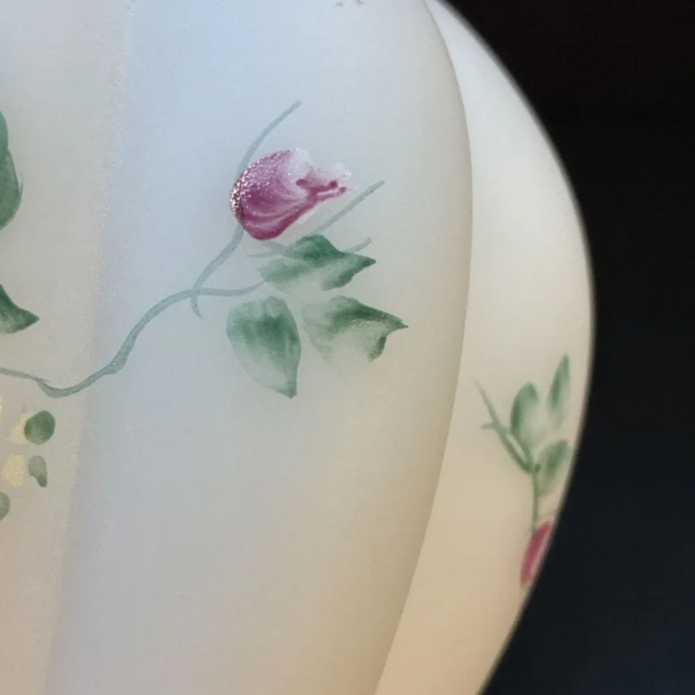 Fenton White Satin Rose Garden Melon Vase Hand Painted Ruffles Ribbed 5.5